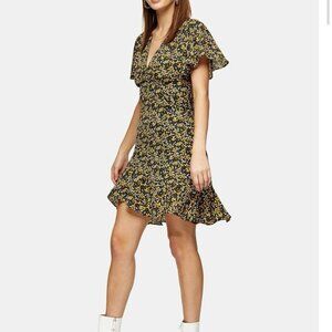 TOPSHOP Yellow & Black "Idol Ditsy" Flutter Sleeve Vneck Mini Tea Dress …